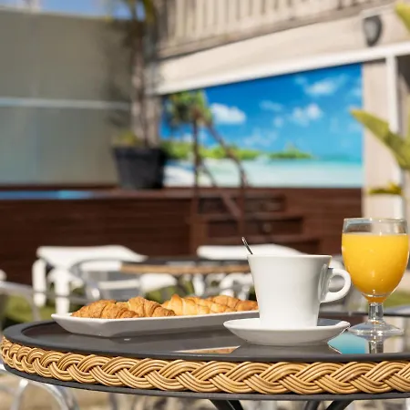 Rosalia De Castro 2*